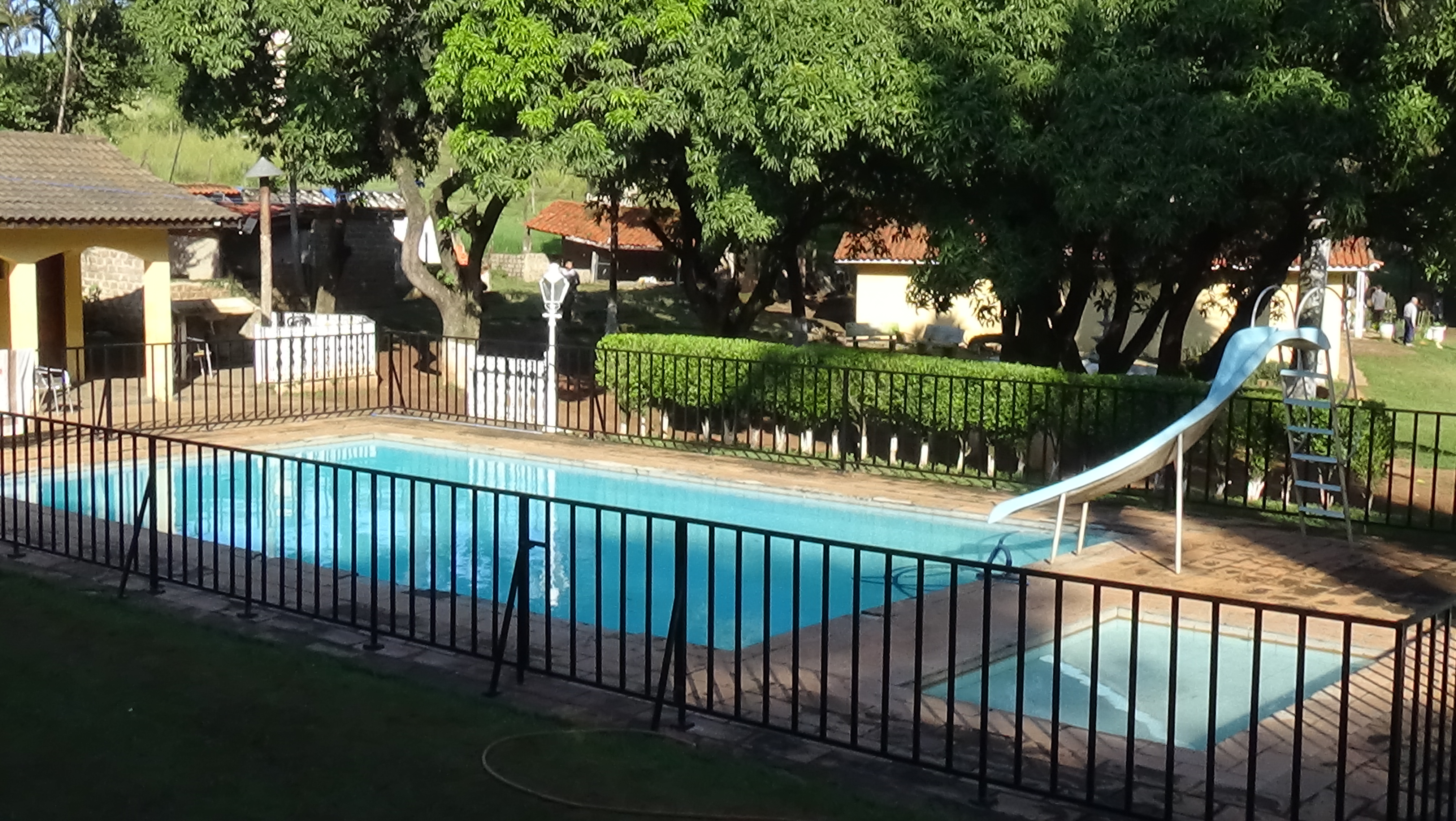 Piscina e Área de Lazer da Clínica
